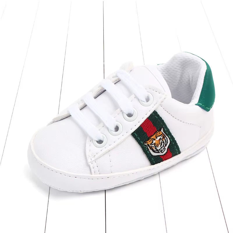 New Baby Shoes Fashion Soft Sole Boys' Shoes 0-12 Months Baby Walking Shoes 1-Year Old Baby Shoes Kids Shoes Boys